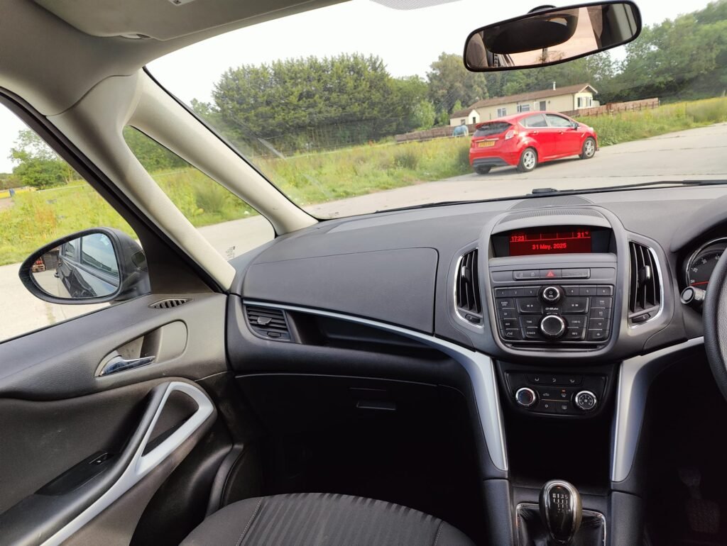 2015 Vauxhall Zafira Tourer 1.4i Turbo Exclusiv Euro 6 5dr
