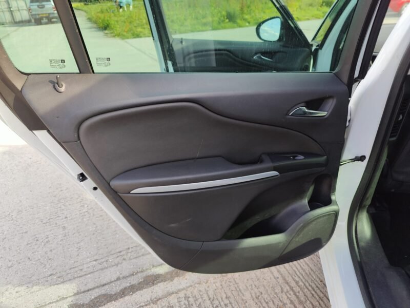 2017 Vauxhall Zafira Tourer 1.4i Turbo SRi Nav Euro 6 5dr || Petrol || Manual || ULEZ Compliance✅
