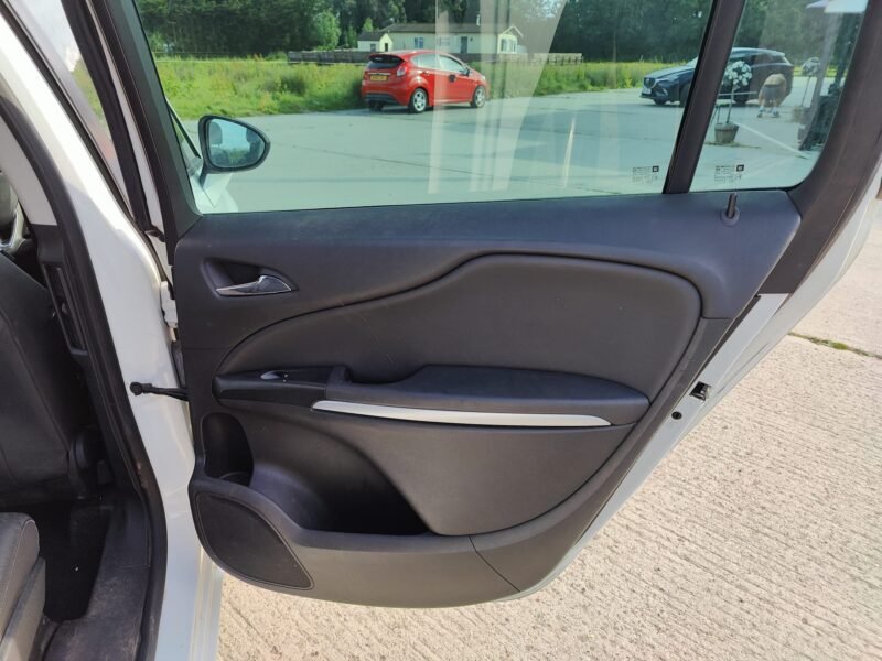 2017 Vauxhall Zafira Tourer 1.4i Turbo SRi Nav Euro 6 5dr || Petrol || Manual || ULEZ Compliance✅