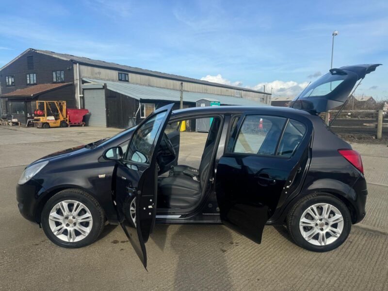 2009 Vauxhall Corsa 1.2i 16v Design 5dr (a/c)✅
