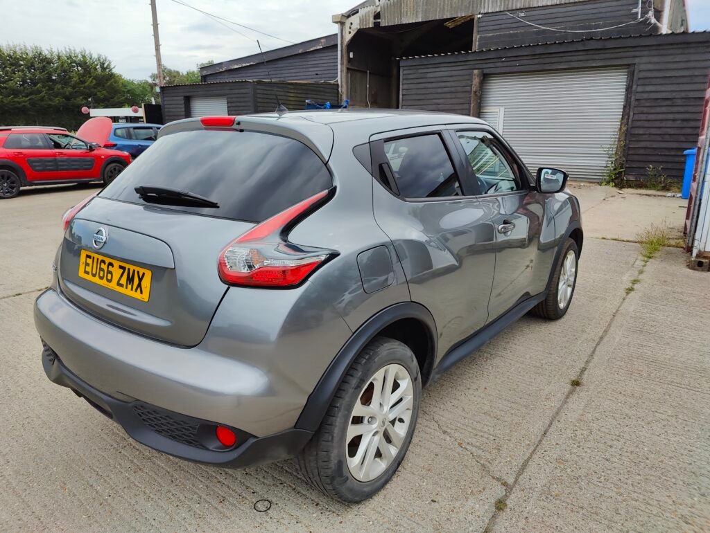2016 Nissan Juke 1.2 DIG-T N-Connecta Euro 6 (s/s) 5dr