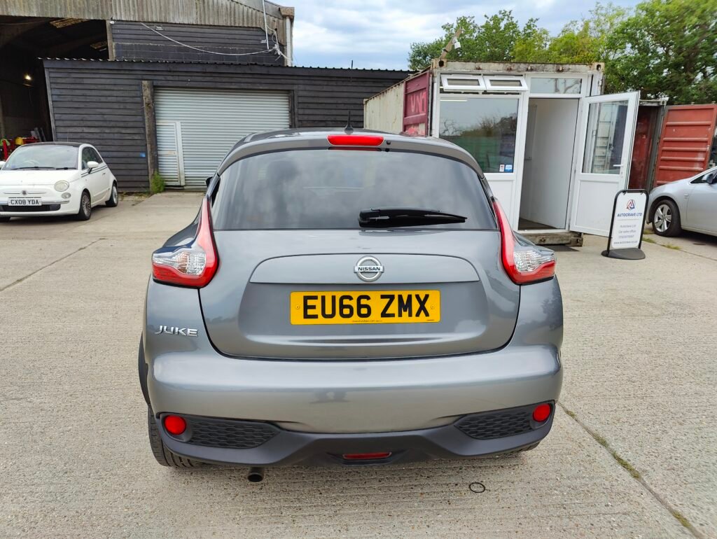 2016 Nissan Juke 1.2 DIG-T N-Connecta Euro 6 (s/s) 5dr