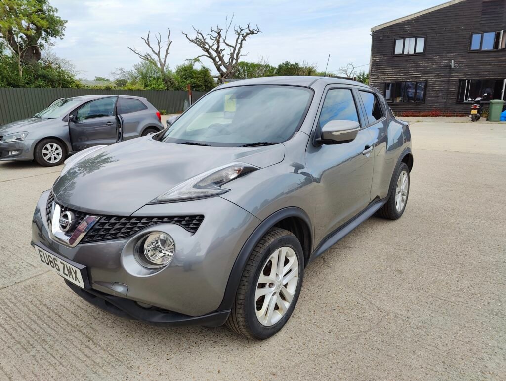 2016 Nissan Juke 1.2 DIG-T N-Connecta Euro 6 (s/s) 5dr