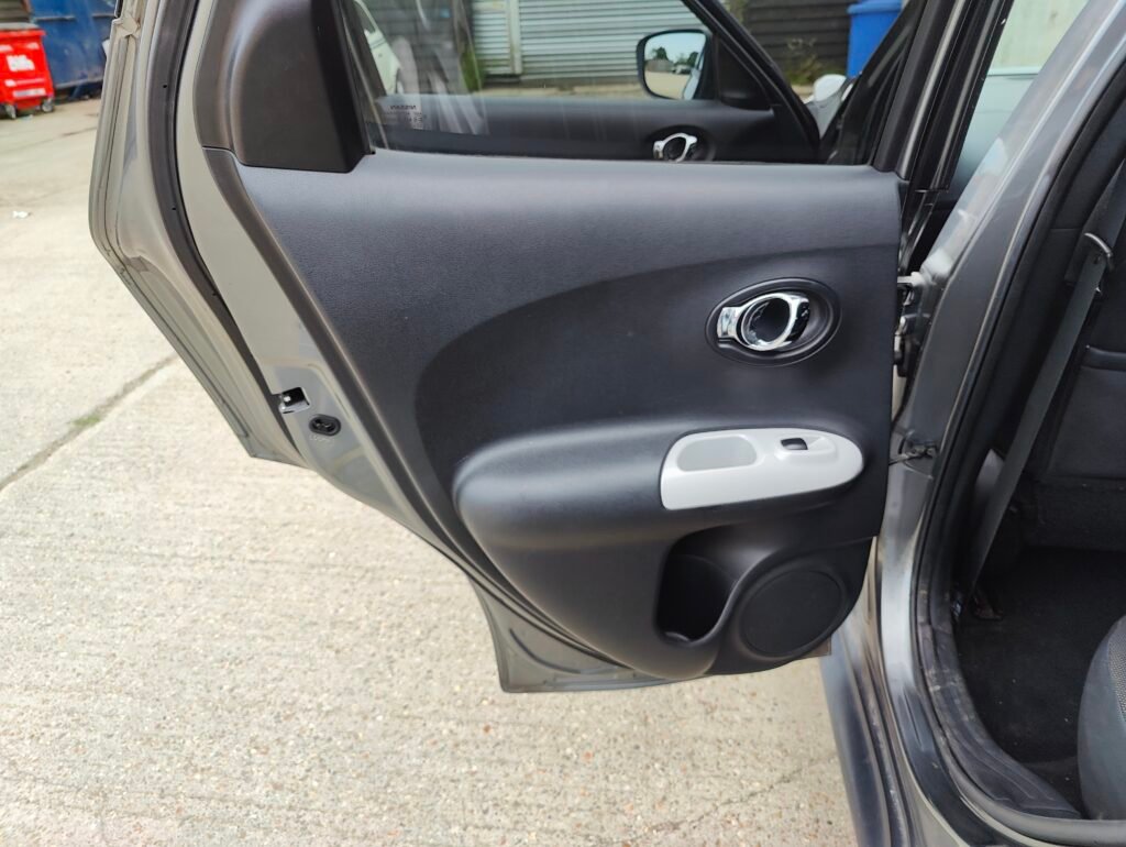 2016 Nissan Juke 1.2 DIG-T N-Connecta Euro 6 (s/s) 5dr