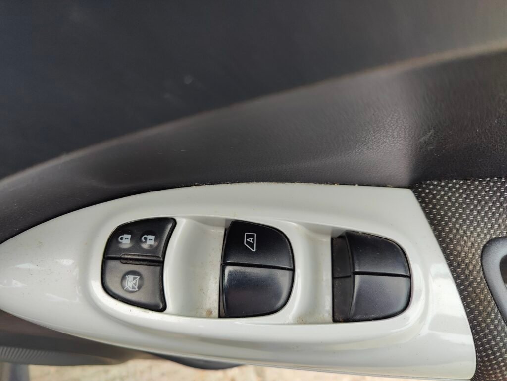 2016 Nissan Juke 1.2 DIG-T N-Connecta Euro 6 (s/s) 5dr