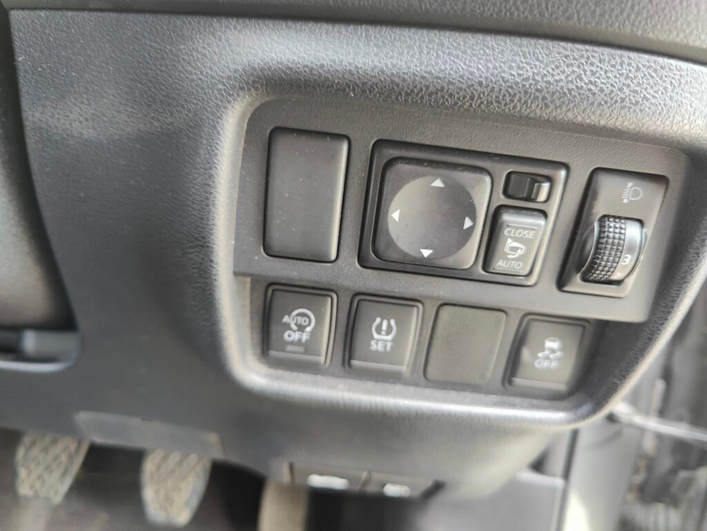 2016 Nissan Juke 1.2 DIG-T N-Connecta Euro 6 (s/s) 5dr