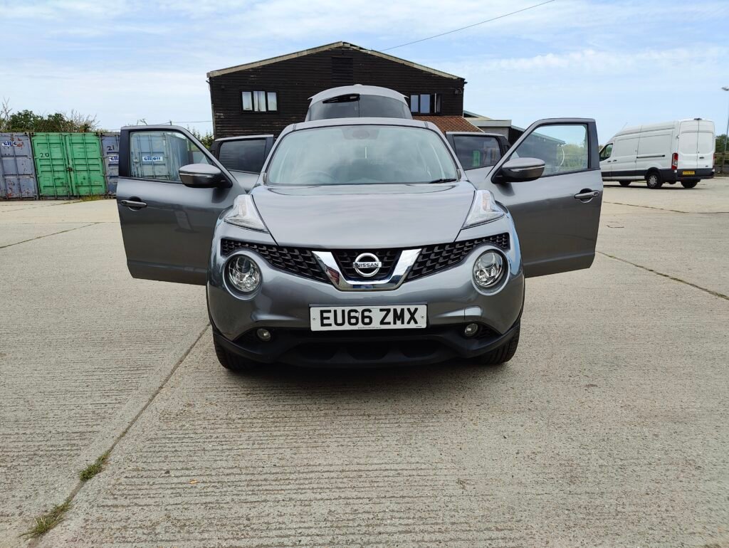 2016 Nissan Juke 1.2 DIG-T N-Connecta Euro 6 (s/s) 5dr