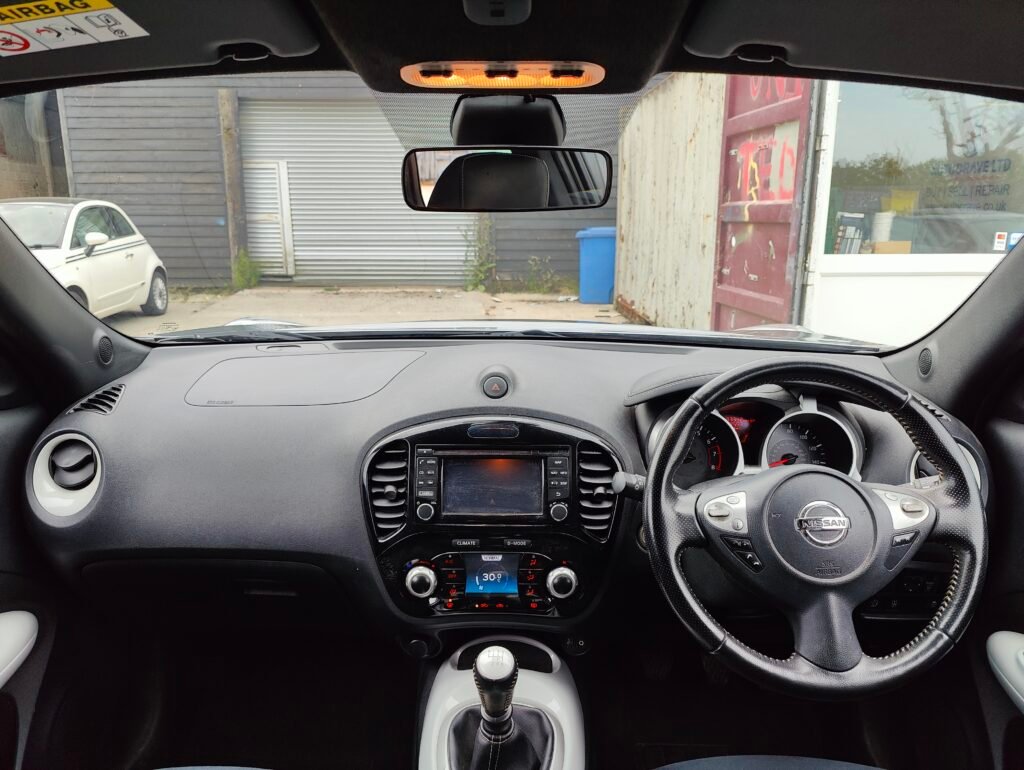 2016 Nissan Juke 1.2 DIG-T N-Connecta Euro 6 (s/s) 5dr