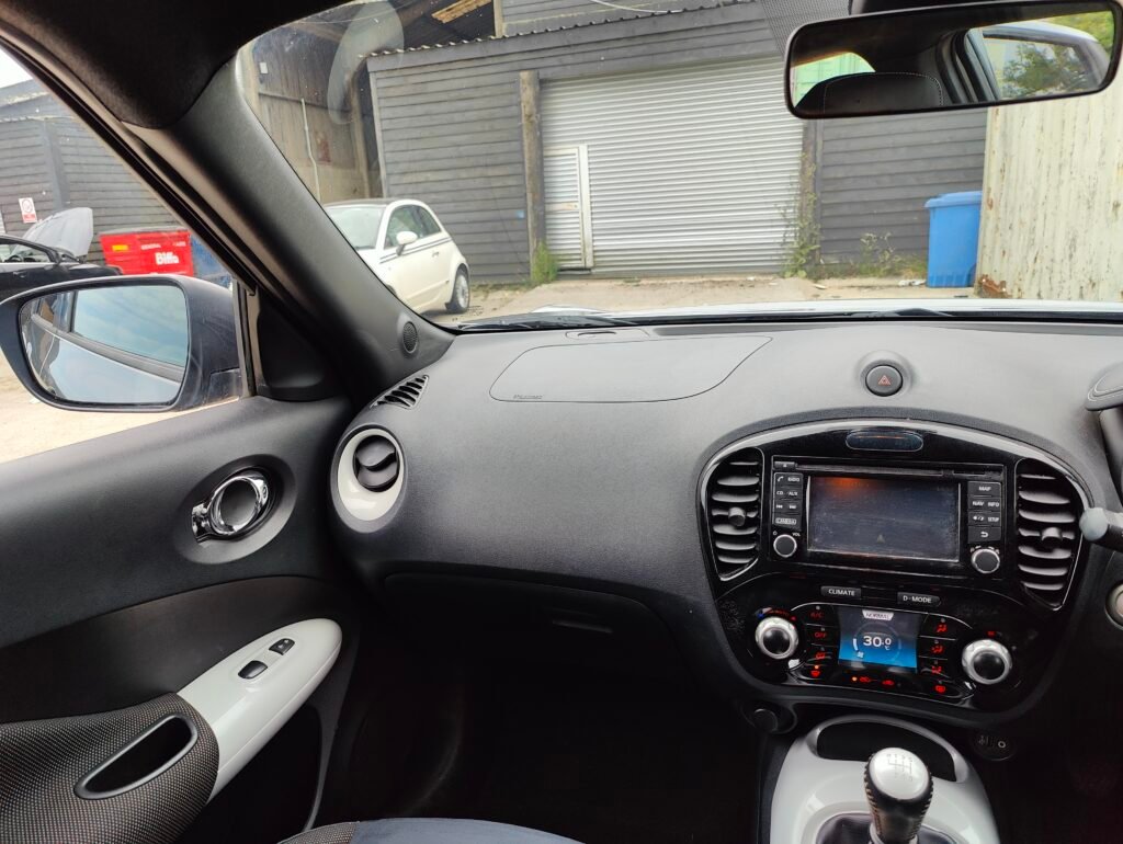 2016 Nissan Juke 1.2 DIG-T N-Connecta Euro 6 (s/s) 5dr