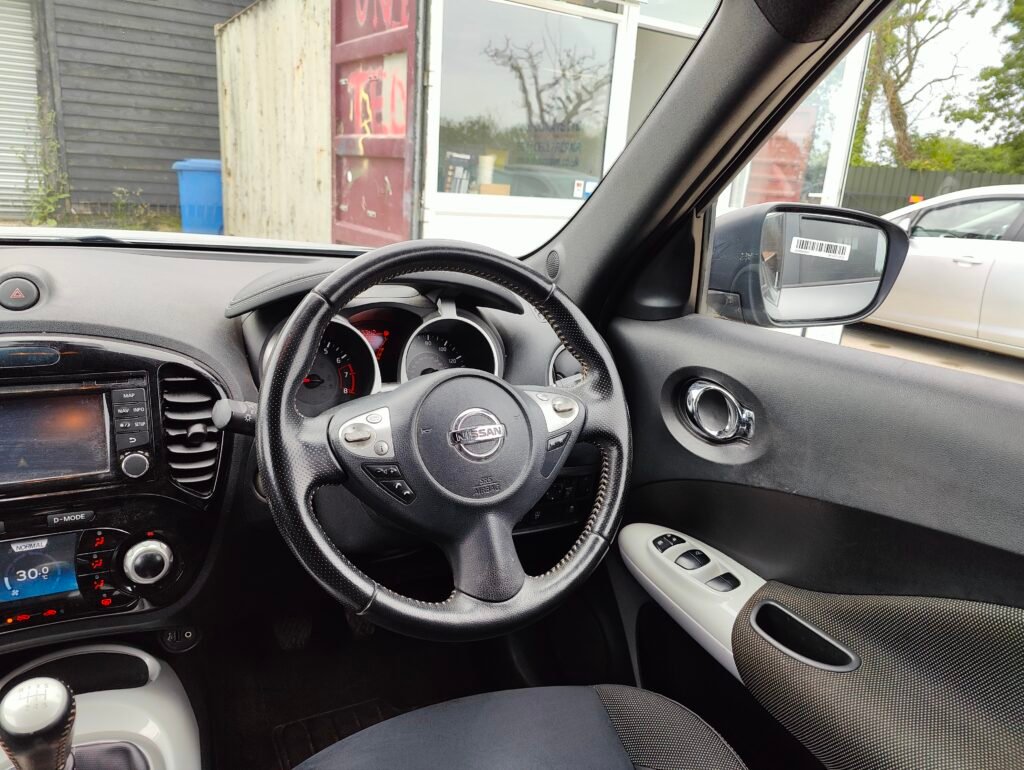 2016 Nissan Juke 1.2 DIG-T N-Connecta Euro 6 (s/s) 5dr