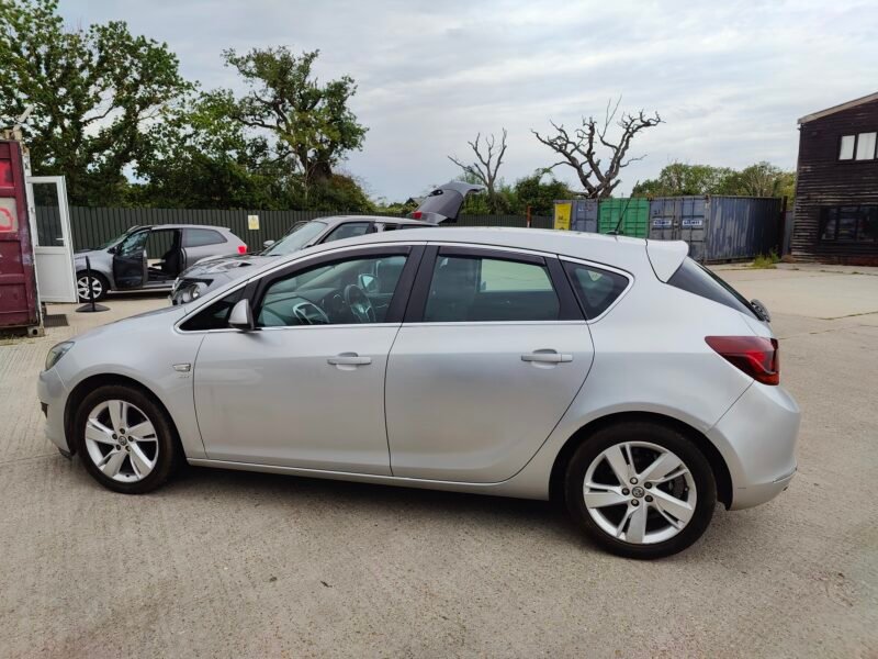 2015 Vauxhall Astra 1.4i Turbo SRi Euro 6 5dr || Petrol || Manual || Compliance✅