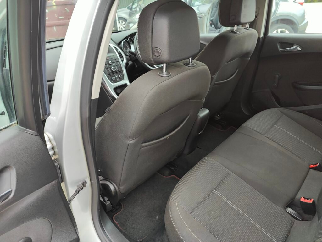 2015 Vauxhall Astra 1.4i Turbo SRi Euro 6 5dr