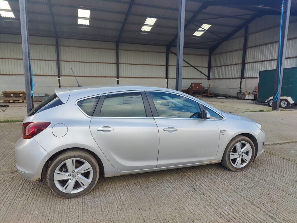 2015 Vauxhall Astra 1.4i Turbo SRi Euro 6 5dr