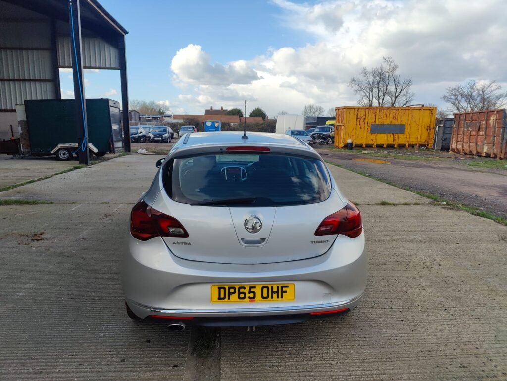 2015 Vauxhall Astra 1.4i Turbo SRi Euro 6 5dr