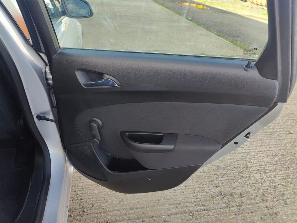 2015 Vauxhall Astra 1.4i Turbo SRi Euro 6 5dr