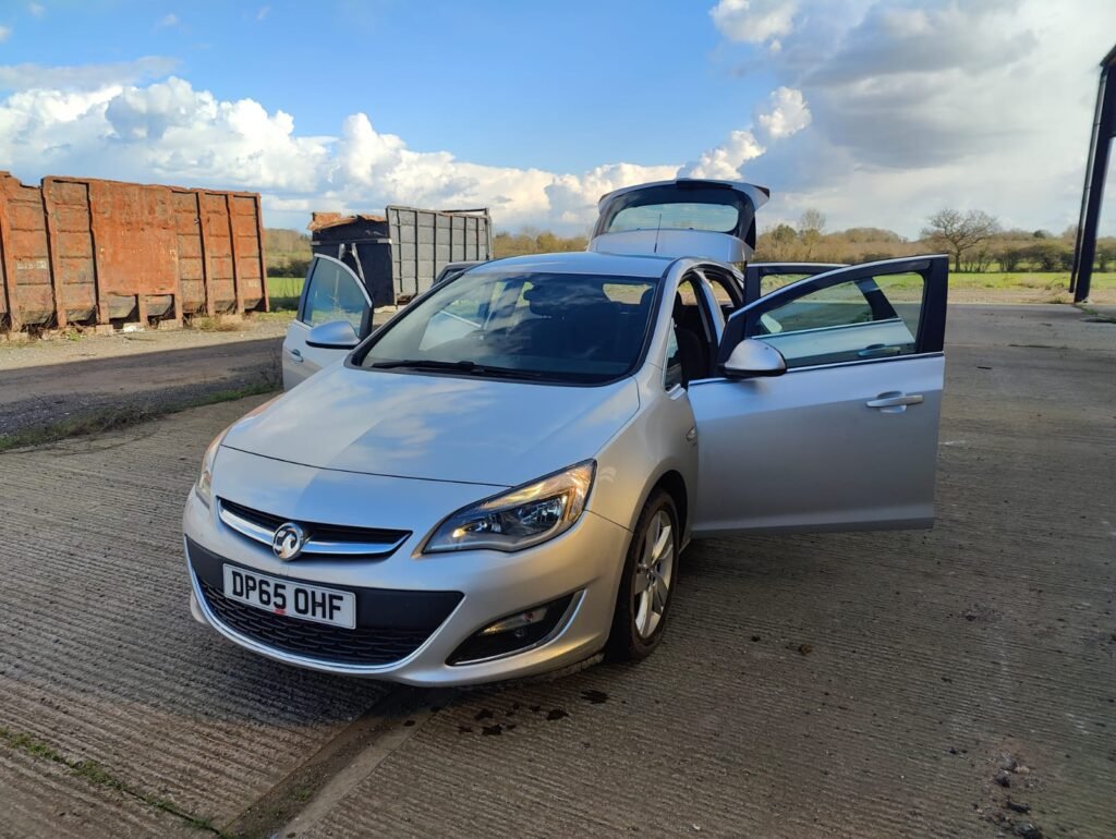 2015 Vauxhall Astra 1.4i Turbo SRi Euro 6 5dr