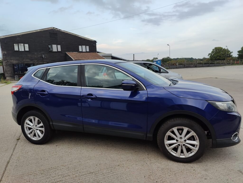 2014 Nissan Qashqai 1.2 DIG-T Acenta 2WD Euro 5 (s/s) 5dr