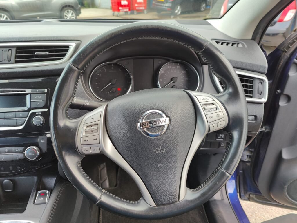 2014 Nissan Qashqai 1.2 DIG-T Acenta 2WD Euro 5 (s/s) 5dr