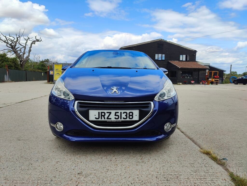 2015 PEUGEOT 208 1.2 VTI ALLURE