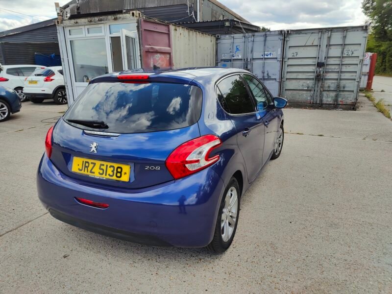 2015 PEUGEOT 208 1.2 VTI ALLURE✅
