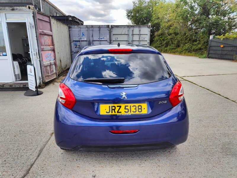 2015 PEUGEOT 208 1.2 VTI ALLURE✅