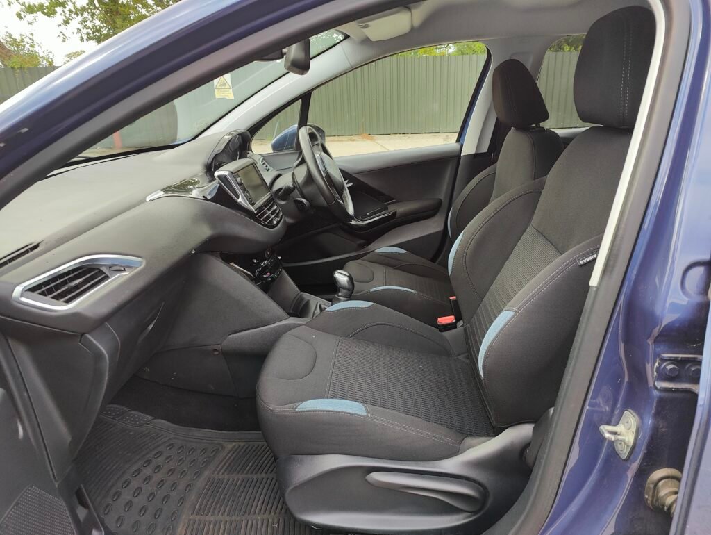 2015 PEUGEOT 208 1.2 VTI ALLURE