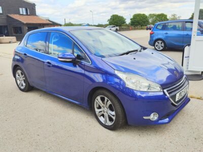 2015 PEUGEOT 208 1.2 VTI ALLURE