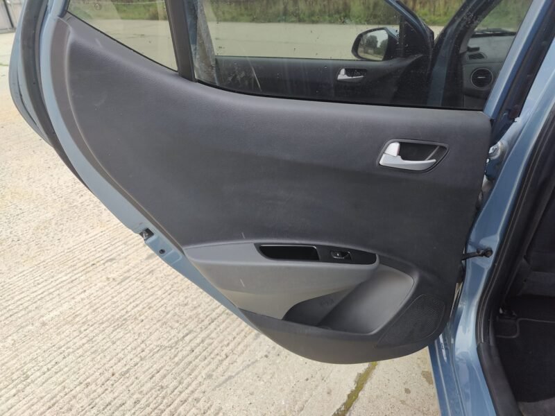 2017 Hyundai i10 1.0 Premium Euro 6 5dr