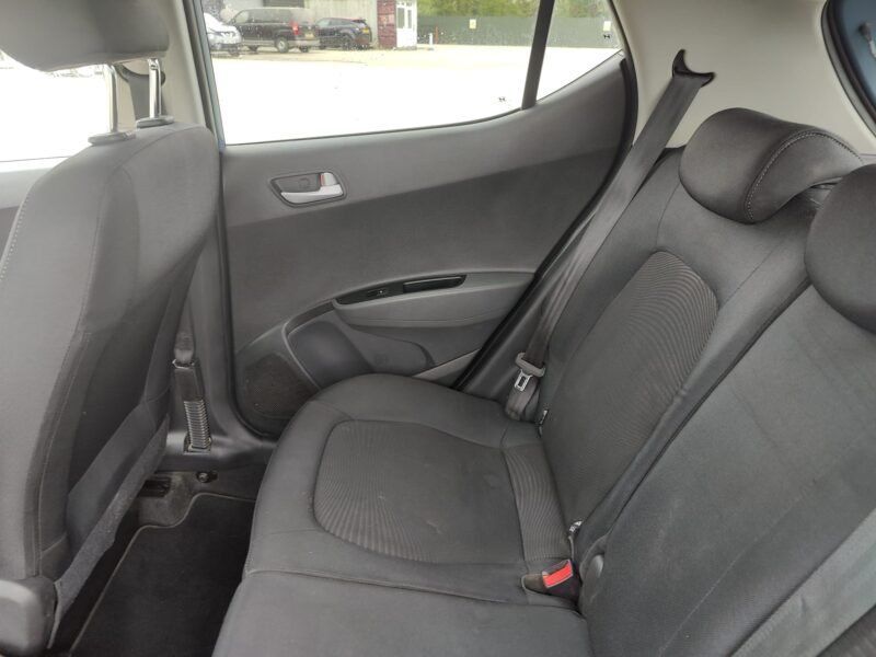 2017 Hyundai i10 1.0 Premium Euro 6 5dr