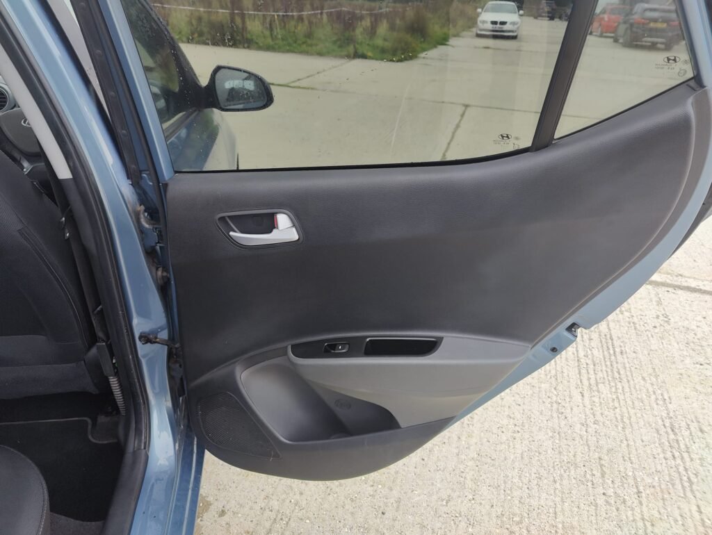 2017 Hyundai i10 1.0 Premium Euro 6 5dr