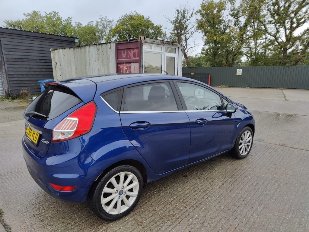 2015 FORD FIESTA 1.0 EcoBoost Titanium 5dr