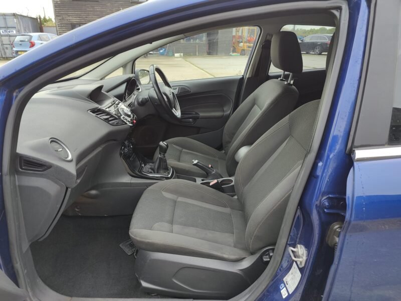 2015 FORD FIESTA 1.0 EcoBoost Titanium 5dr