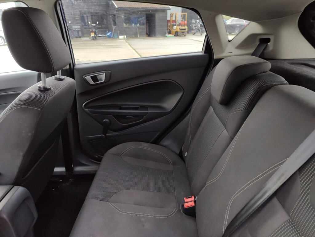 2015 FORD FIESTA 1.0 EcoBoost Titanium 5dr