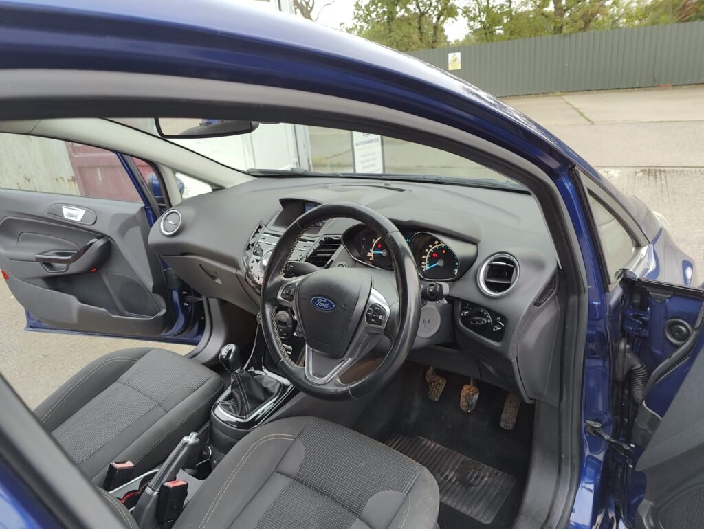 2015 FORD FIESTA 1.0 EcoBoost Titanium 5dr