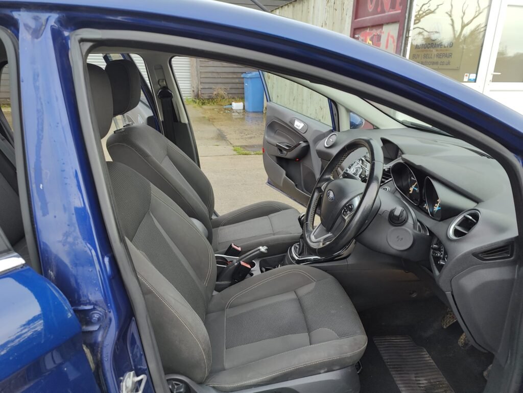 2015 FORD FIESTA 1.0 EcoBoost Titanium 5dr