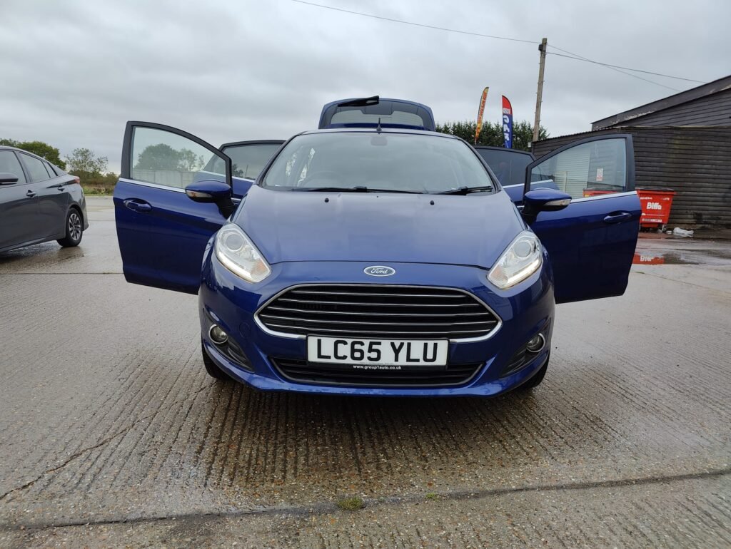 2015 FORD FIESTA 1.0 EcoBoost Titanium 5dr