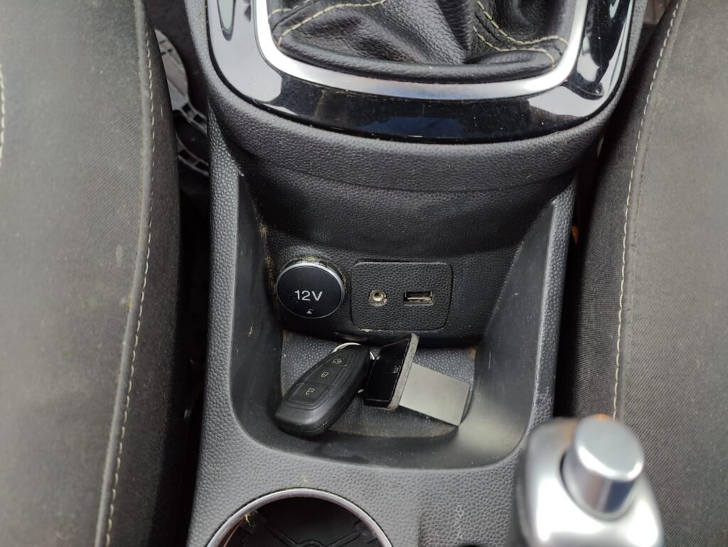 2015 FORD FIESTA 1.0 EcoBoost Titanium 5dr