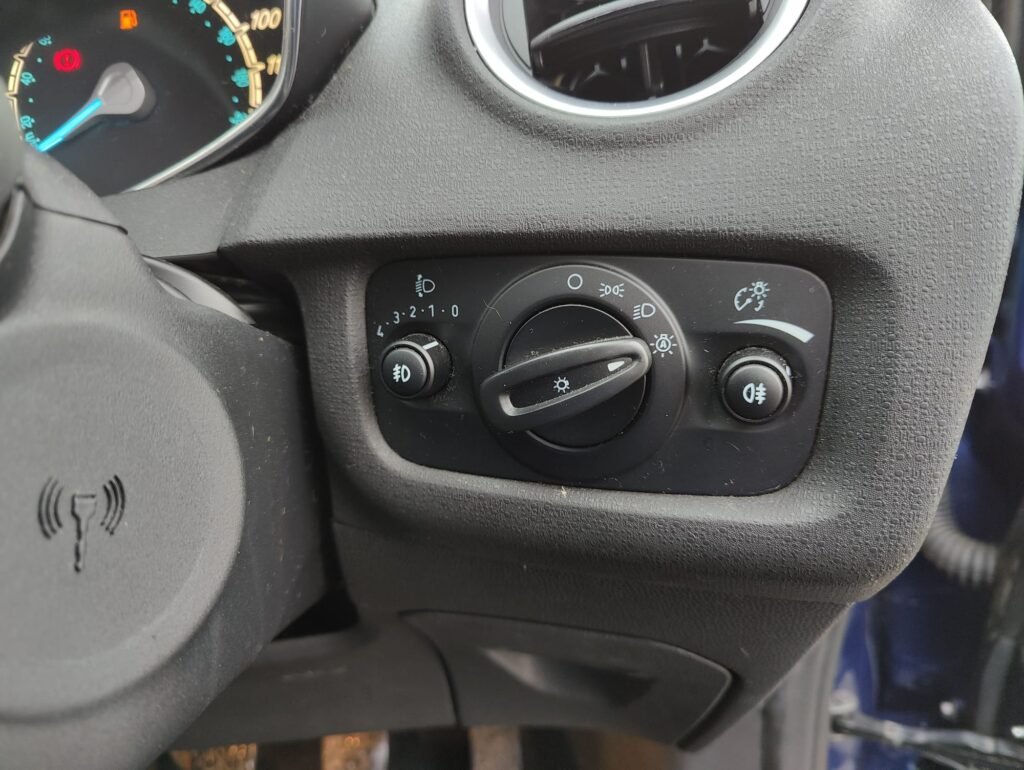 2015 FORD FIESTA 1.0 EcoBoost Titanium 5dr