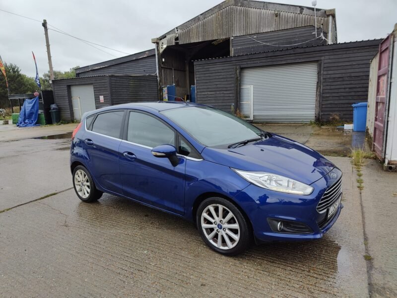 2015 FORD FIESTA 1.0 EcoBoost Titanium 5dr