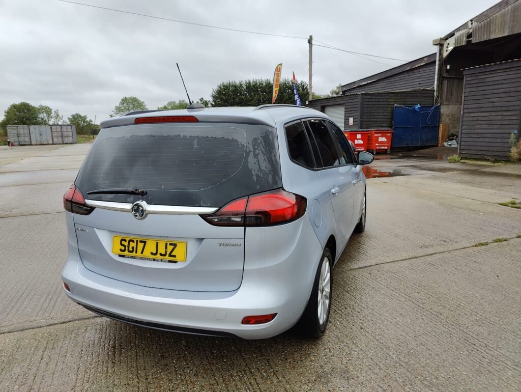 2017 VAUXHALL ZAFIRA TOURER 1.4T Design 5dr