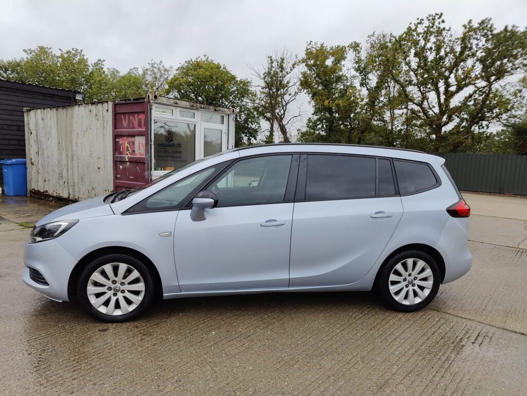 2017 VAUXHALL ZAFIRA TOURER 1.4T Design 5dr