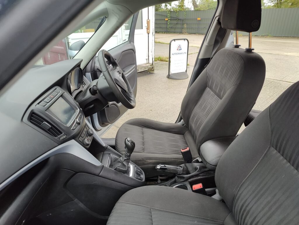 2017 VAUXHALL ZAFIRA TOURER 1.4T Design 5dr