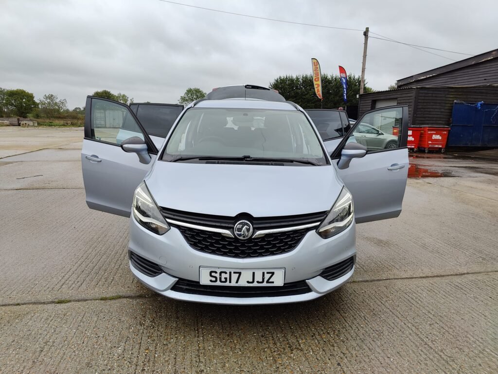 2017 VAUXHALL ZAFIRA TOURER 1.4T Design 5dr