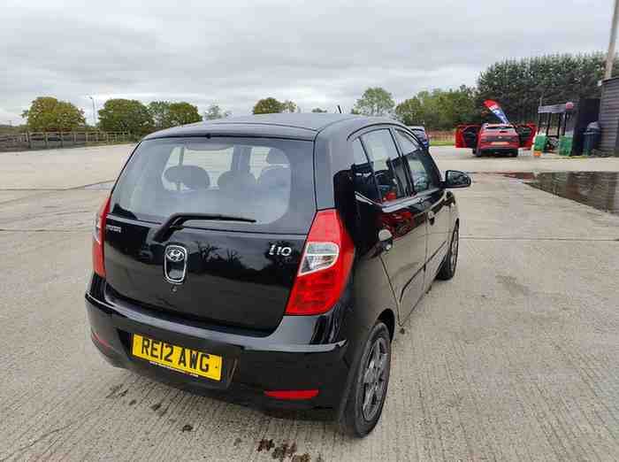 2012 HYUNDAI I10 1.2 Classic 5dr