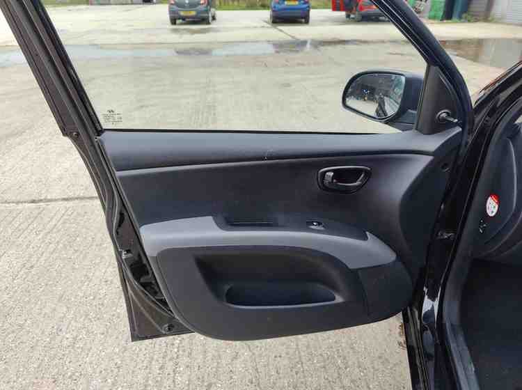 2012 HYUNDAI I10 1.2 Classic 5dr