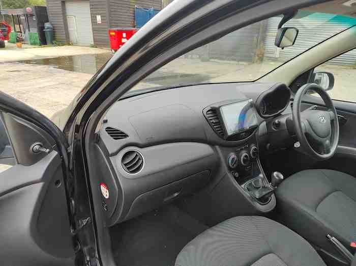 2012 HYUNDAI I10 1.2 Classic 5dr