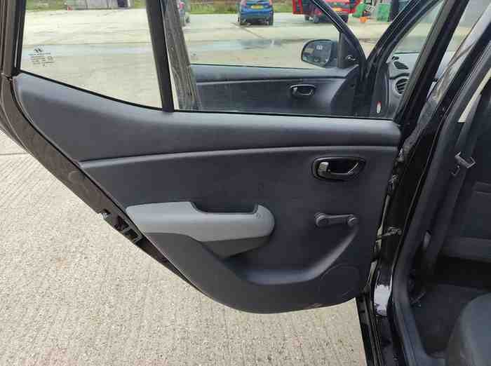 2012 HYUNDAI I10 1.2 Classic 5dr