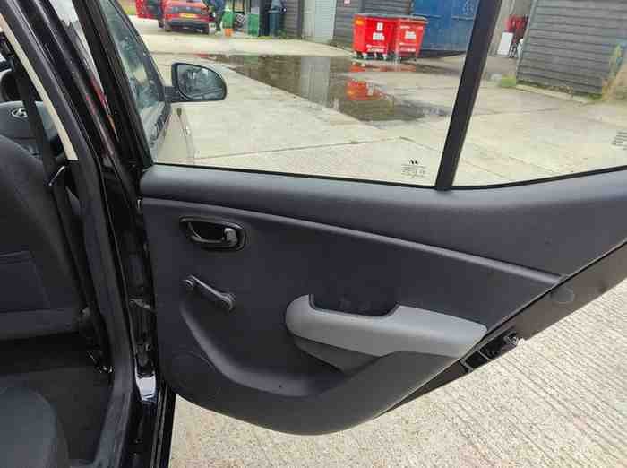 2012 HYUNDAI I10 1.2 Classic 5dr