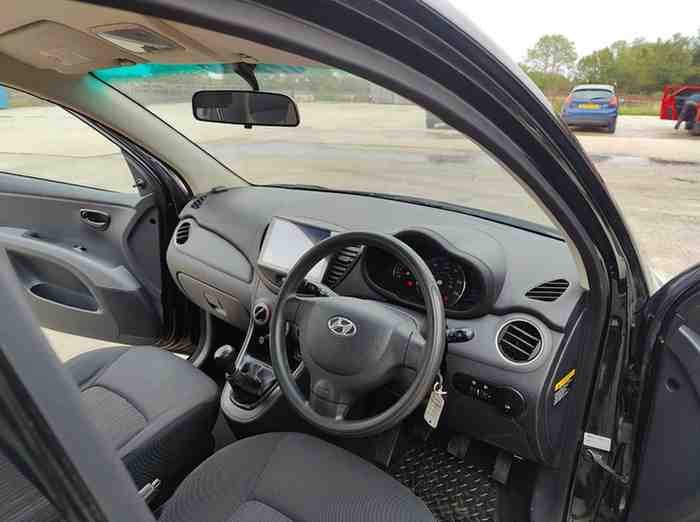 2012 HYUNDAI I10 1.2 Classic 5dr
