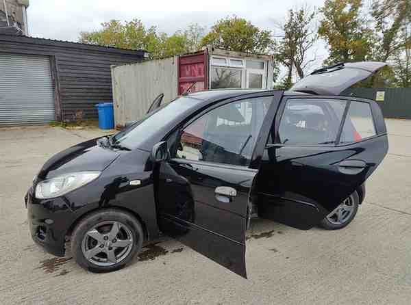 2012 HYUNDAI I10 1.2 Classic 5dr